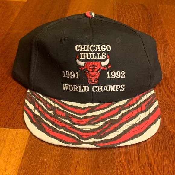 NBA Other - Chicago Bulls Vintage SnapBack Hat